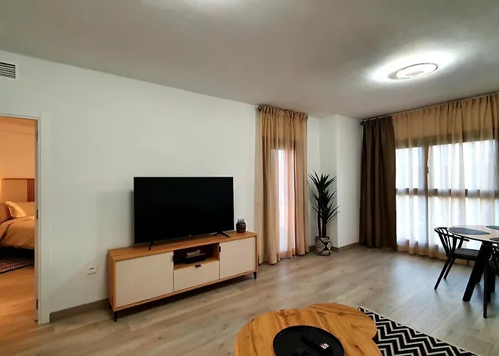 Blueskyesteponagardens *