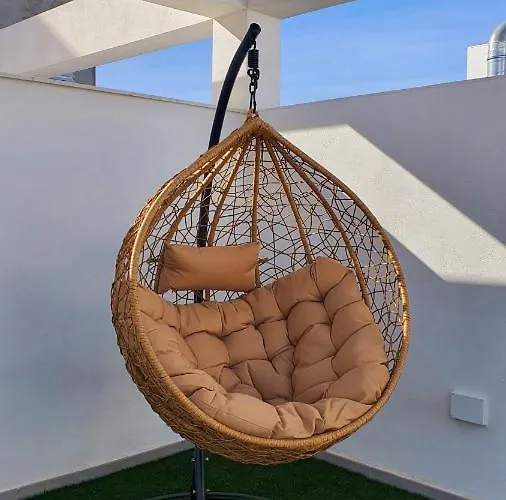 Blueskyesteponagardens *