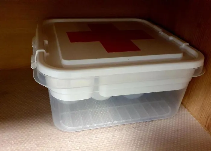 Blueskyesteponagardens *