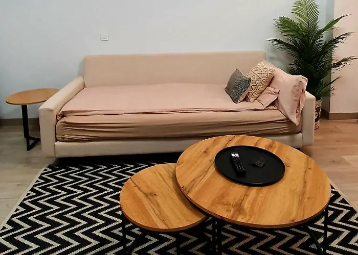 Blueskyesteponagardens Estepona