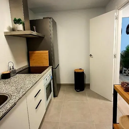 Apartment Blueskyesteponagardens *