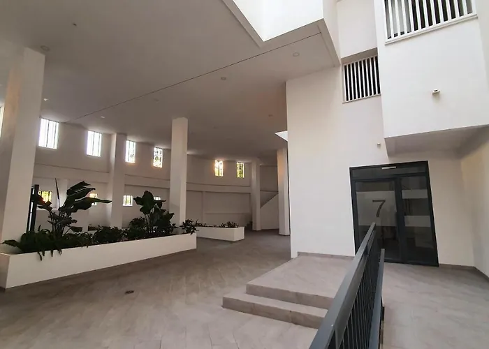 Blueskyesteponagardens Estepona