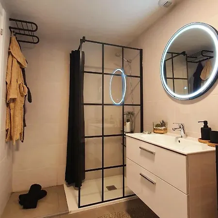 Blueskyesteponagardens Apartament