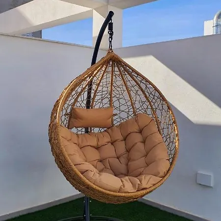 Blueskyesteponagardens *